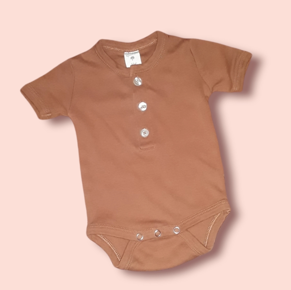 3-6m Kate Quinn onsie - Picture 1 of 3